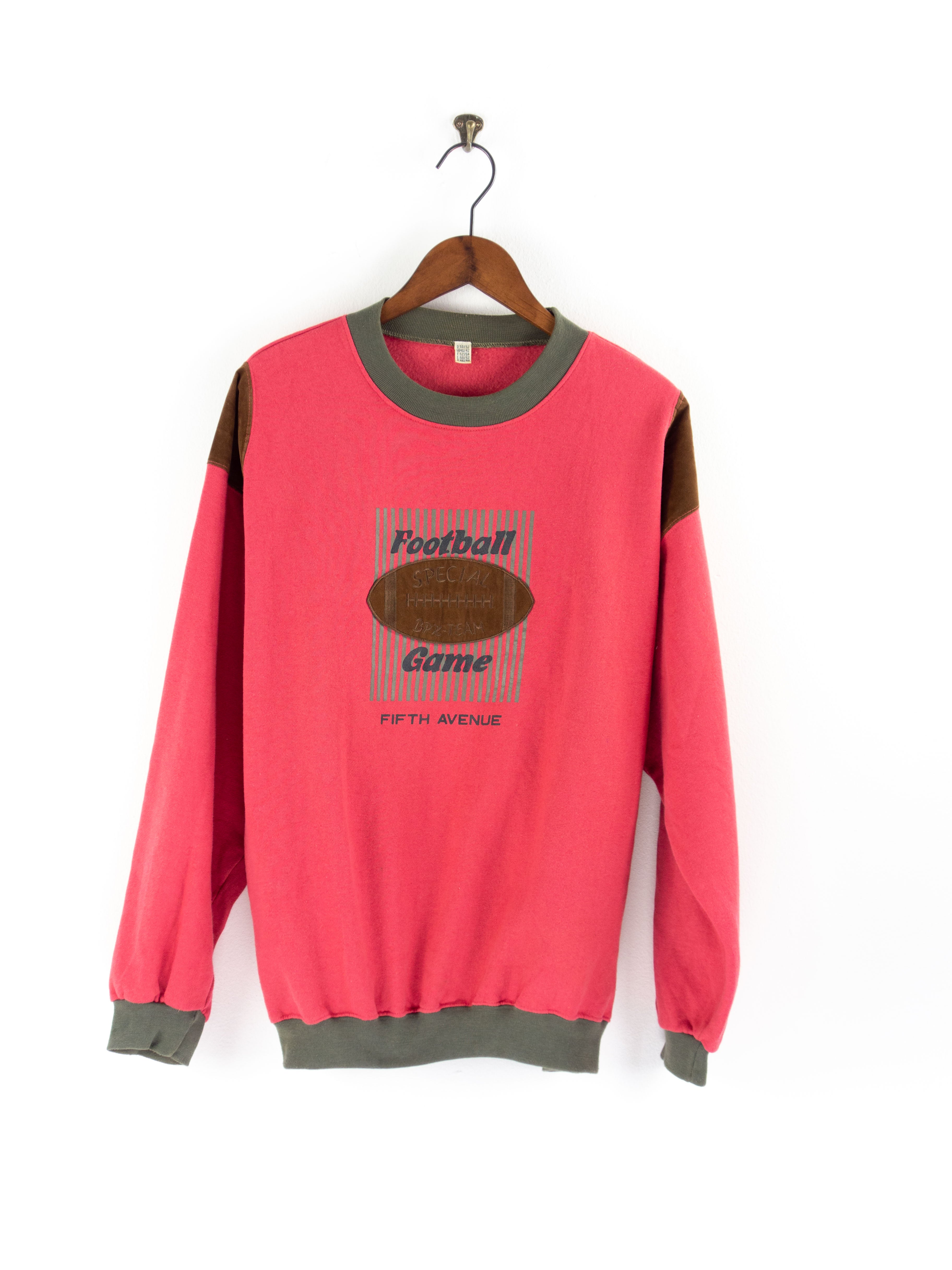 Football Sweater M